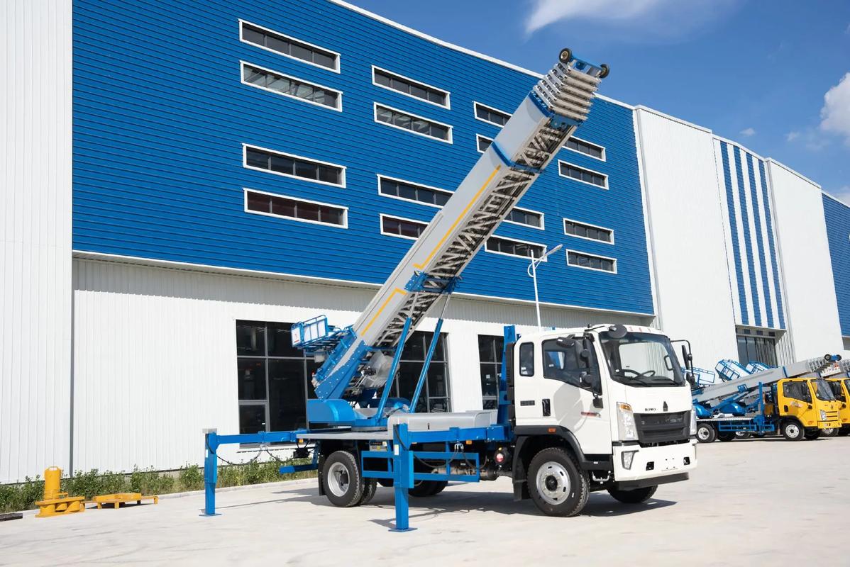 垦利县小型云梯车上料车租赁多少钱