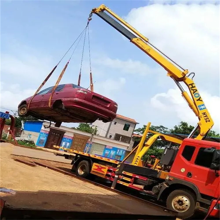 垦利县吊车救援小汽车怎么吊