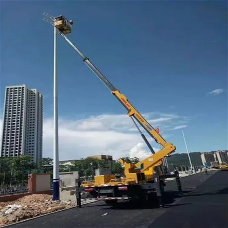 垦利县维修路灯的曲臂升降车出租