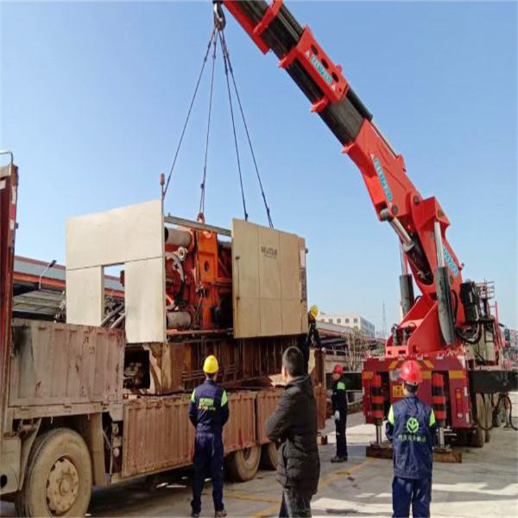 垦利县折臂随车吊出租